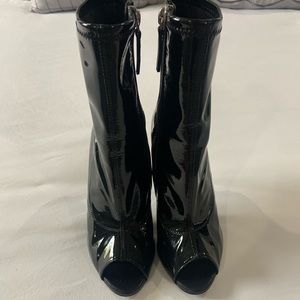 Giuseppe Zanotti Patent Black Leather Peep Toe